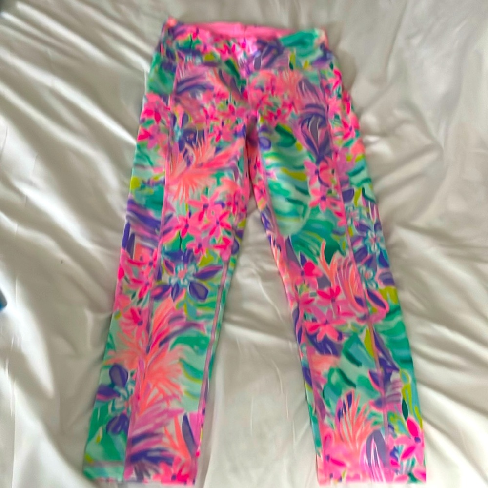 Lilly Pulitzer women’s Luxletic leggings. NWT